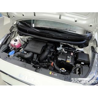 569002