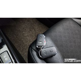90082