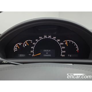 688512