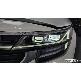 915809