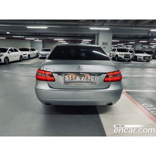 354529