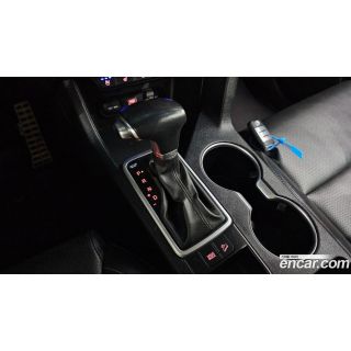 323817