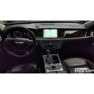 617743