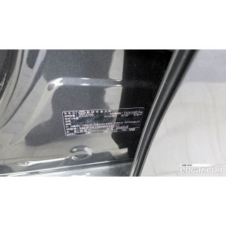 258098