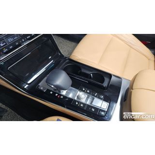 564390