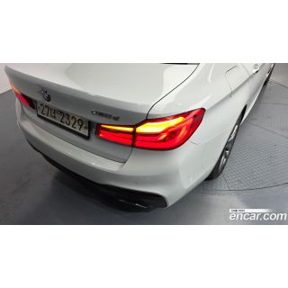 574736