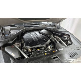 711282