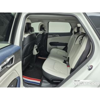 979362