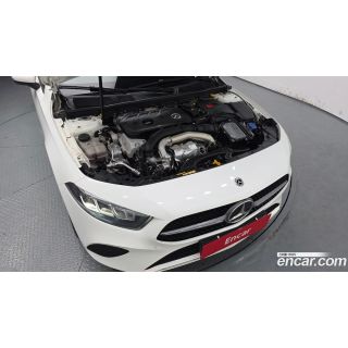 375228