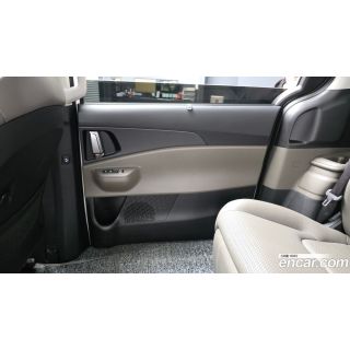 999469