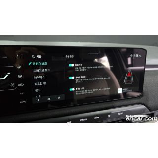473103