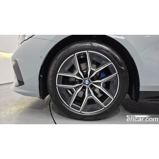 597447