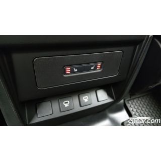 561055