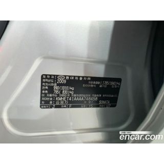 906882