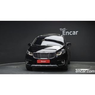 992295