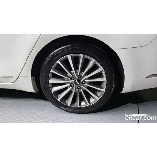 695200