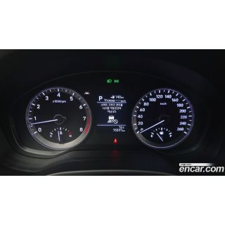 323018