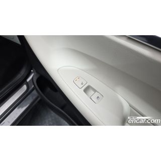 997541