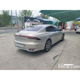 572093