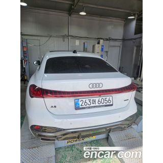 713976