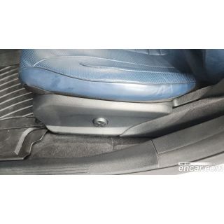 543992