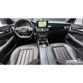 940557