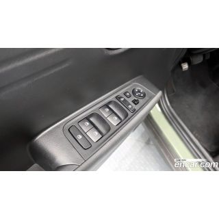 961733