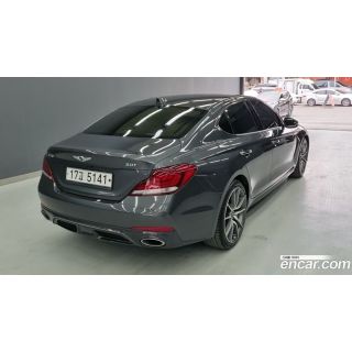 840745