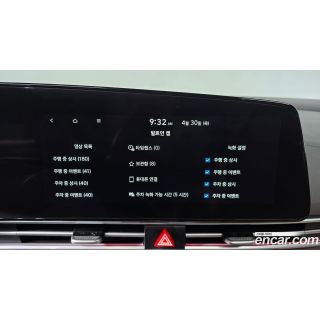 989574