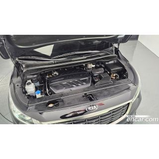 270043