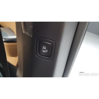 692422