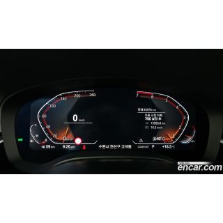 864350