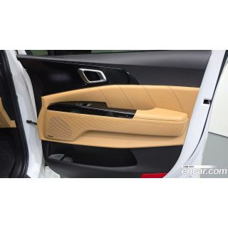 740215