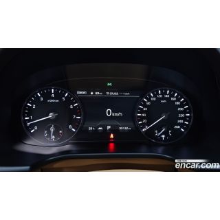 577703