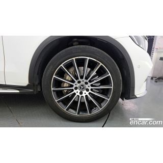 625001