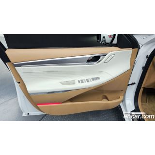 947733