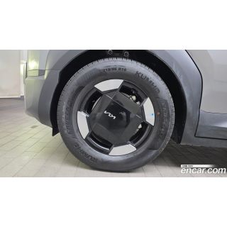 432649