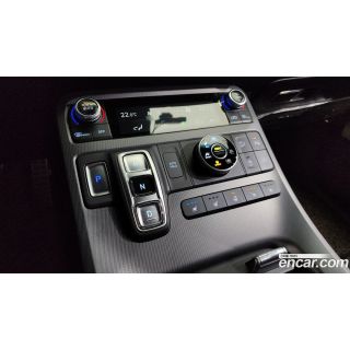 373943