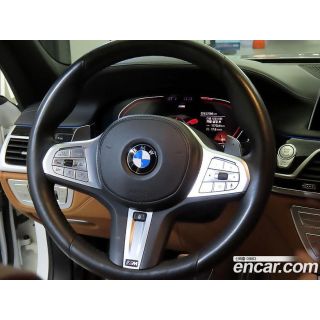 220067