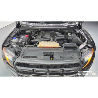 660976