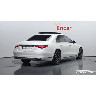 332240