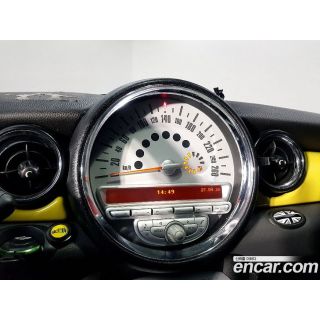 768912