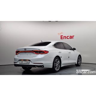 691834