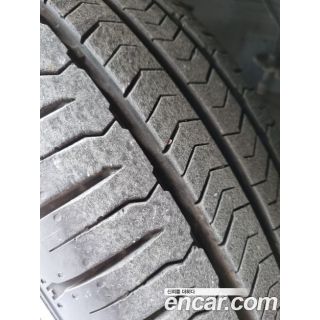 476598