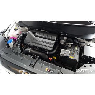 708857