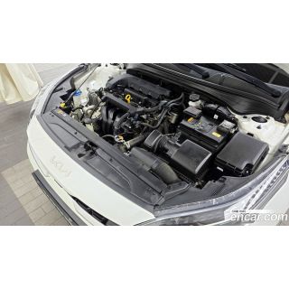 304892