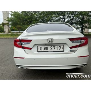 993672