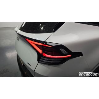 711203