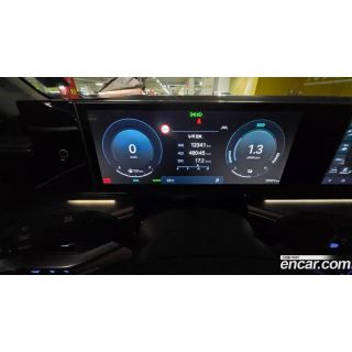 227822
