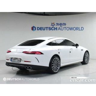 927942